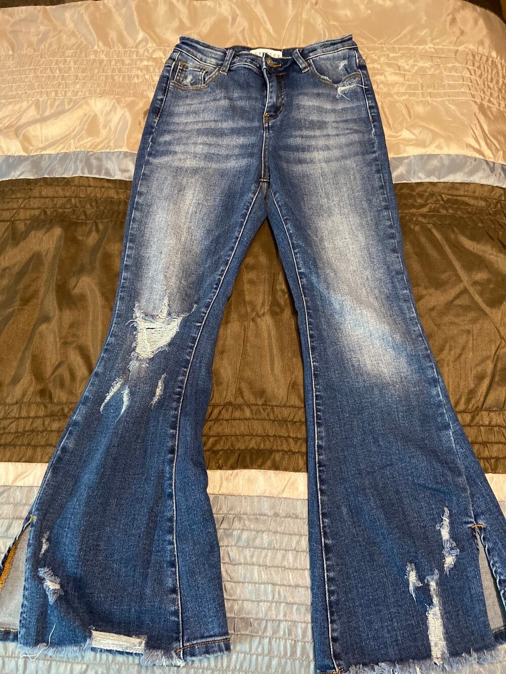 Blakeley super flare dark wash destroyed jeans size 3